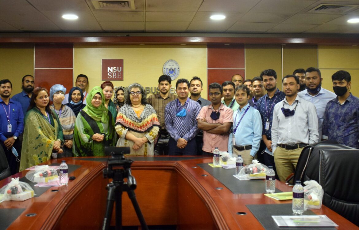 Training on ‘Excellence in Customer Service Management’ for all Assistant Officers of NSU